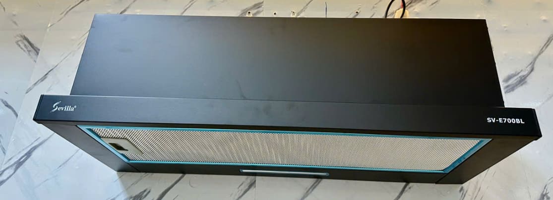 Máy hút khói khử mùi cao cấp Sevilla SV-E700BL