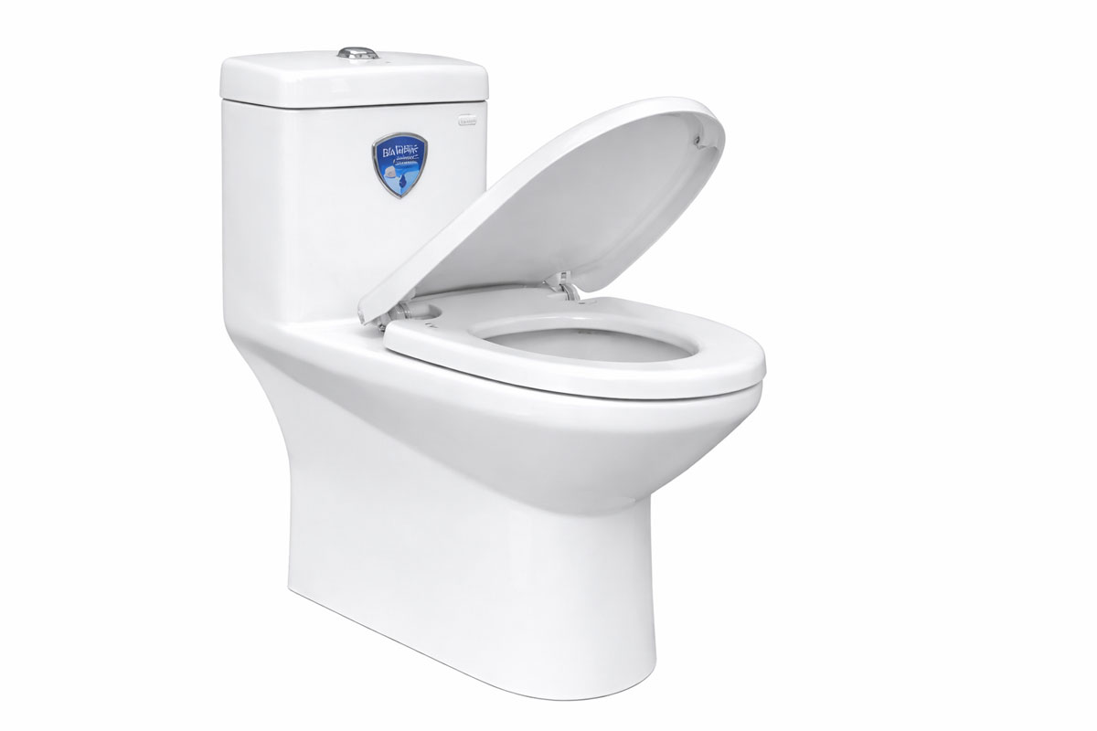 Mẫu bồn cầu 1 khối Saphias TS-132 với thiết kế hiện đại, nắp rơi êm
