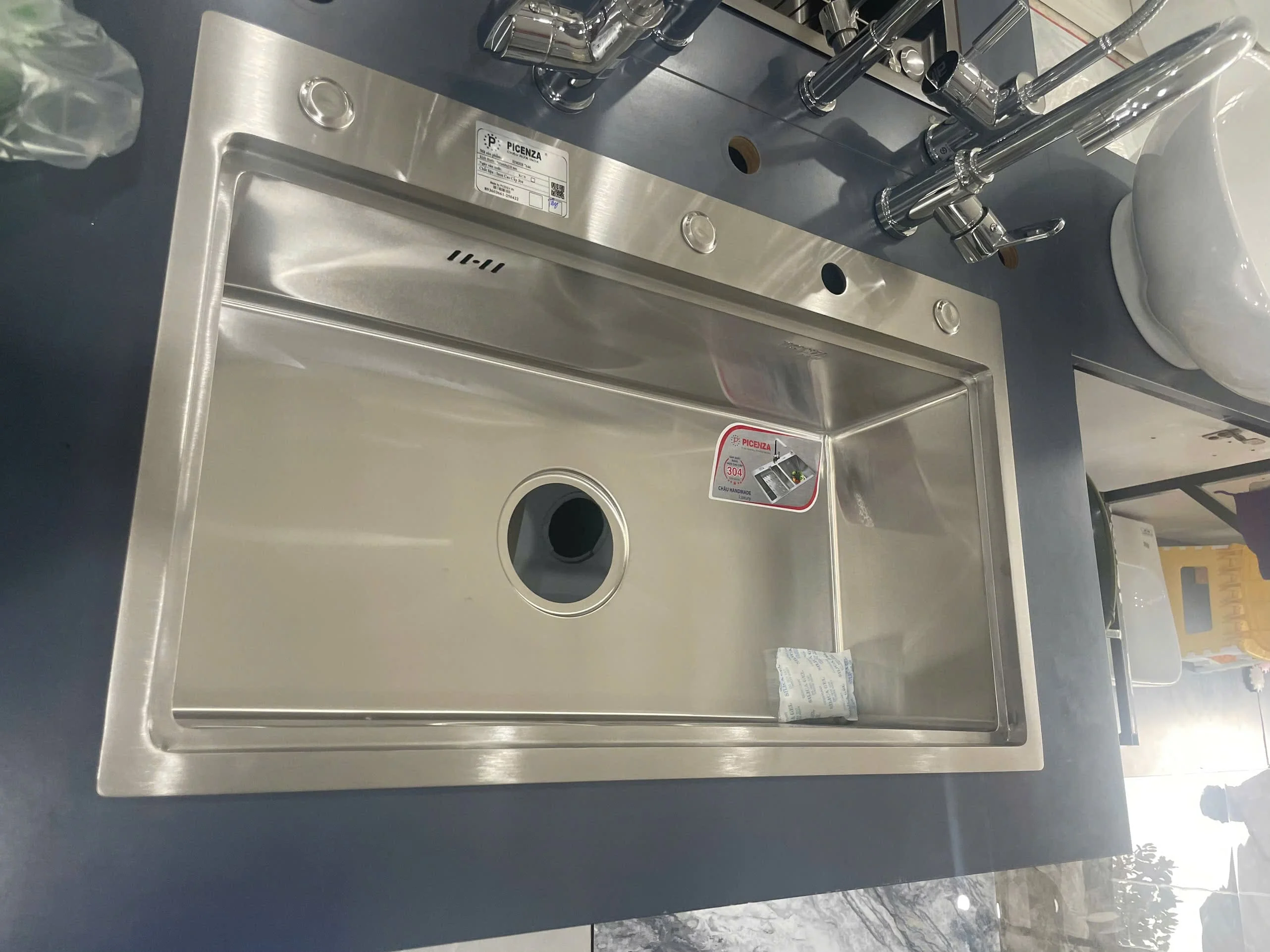 Chậu rửa bát 1 hố cân Picenza HMHB 87646