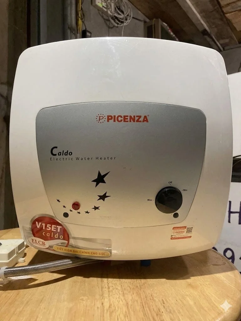 Bình nước nóng Picenza V15ET