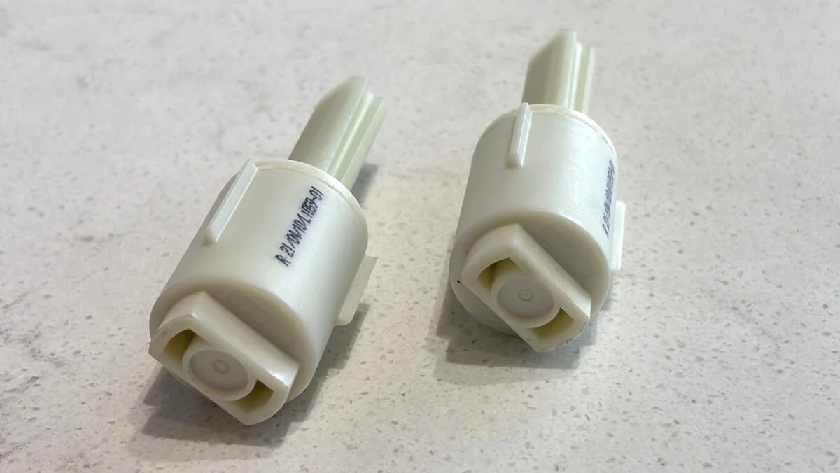 Chốt nắp đóng êm Inax A-1008VS-3/BW1