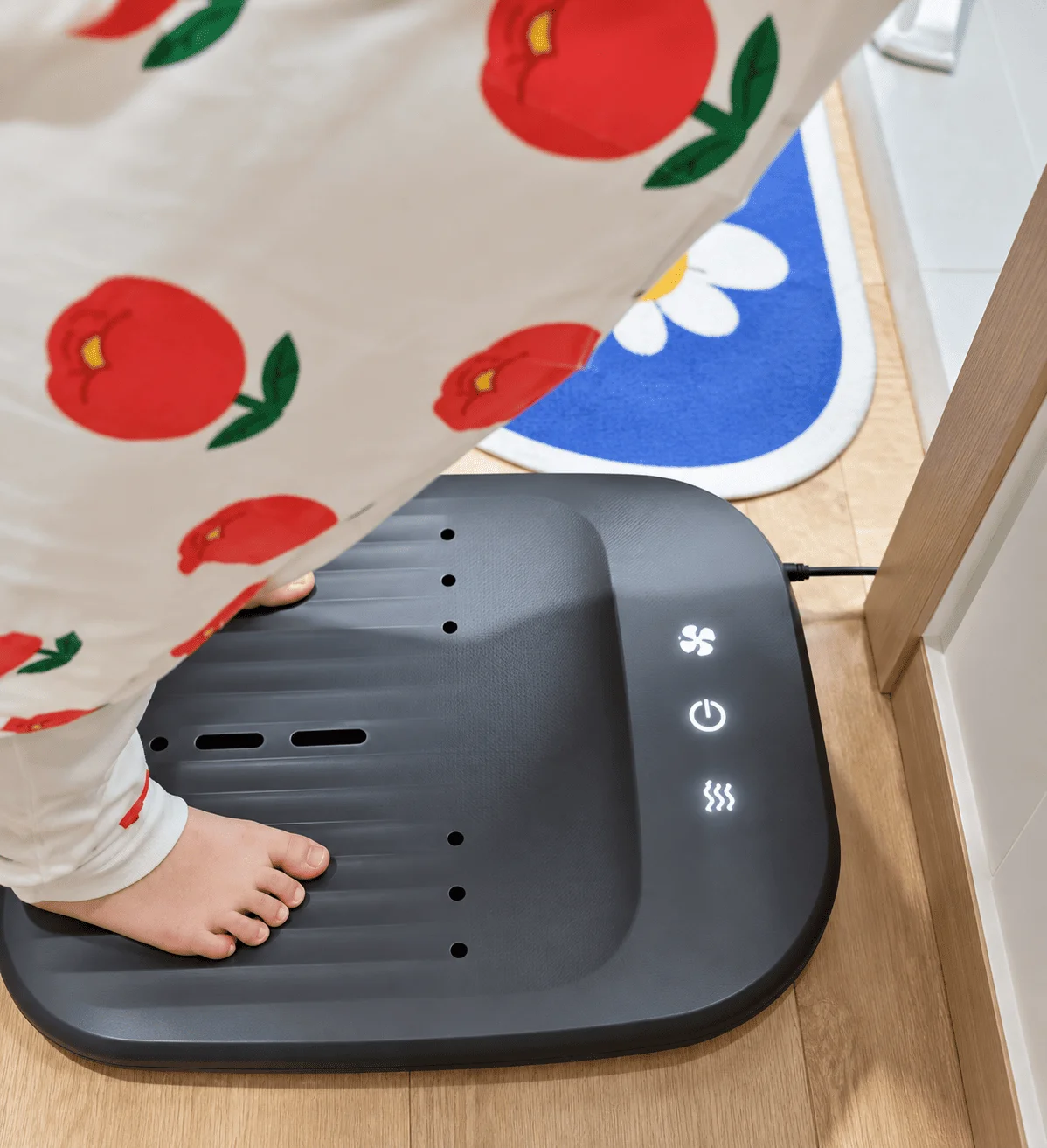 Máy sưởi có thể Solura màu xám đen