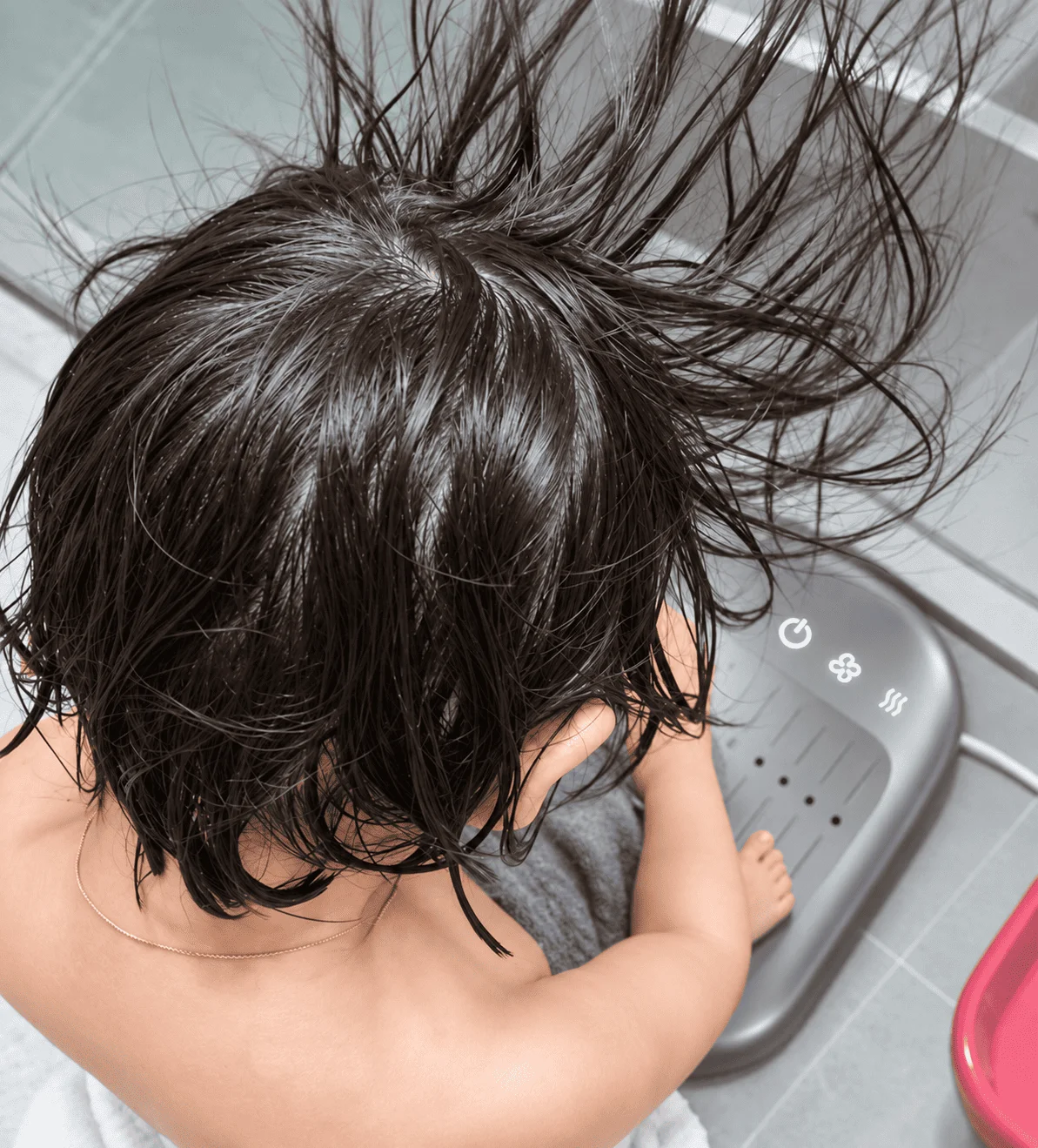 Máy sưởi có thể Solura màu đen