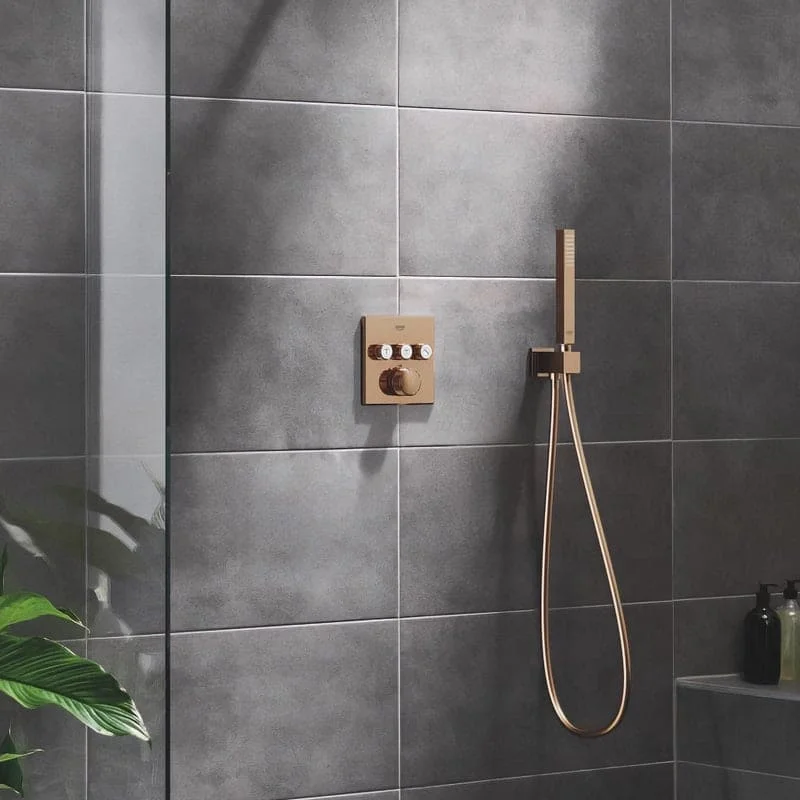 sen tắm âm tường Grohe 