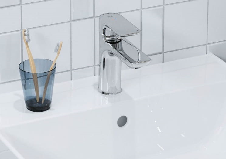 Ai nên mua vòi chậu Inax?