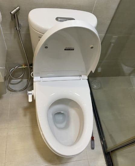 Bồn cầu inax kết hợp lắp rửa cơ inax mang đến nhiều tiện ích cho người dùng