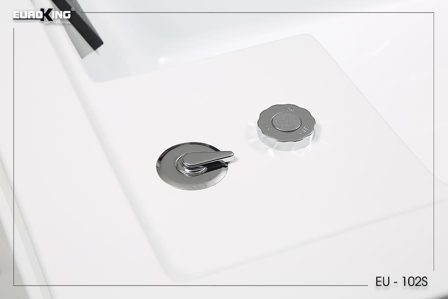Bồn tắm MASSAGE Euroking EU–102 SPRING