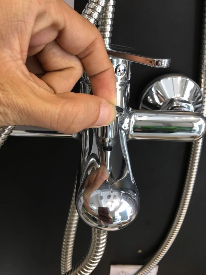 Cách bảo dưỡng sen tắm nhiệt độ 