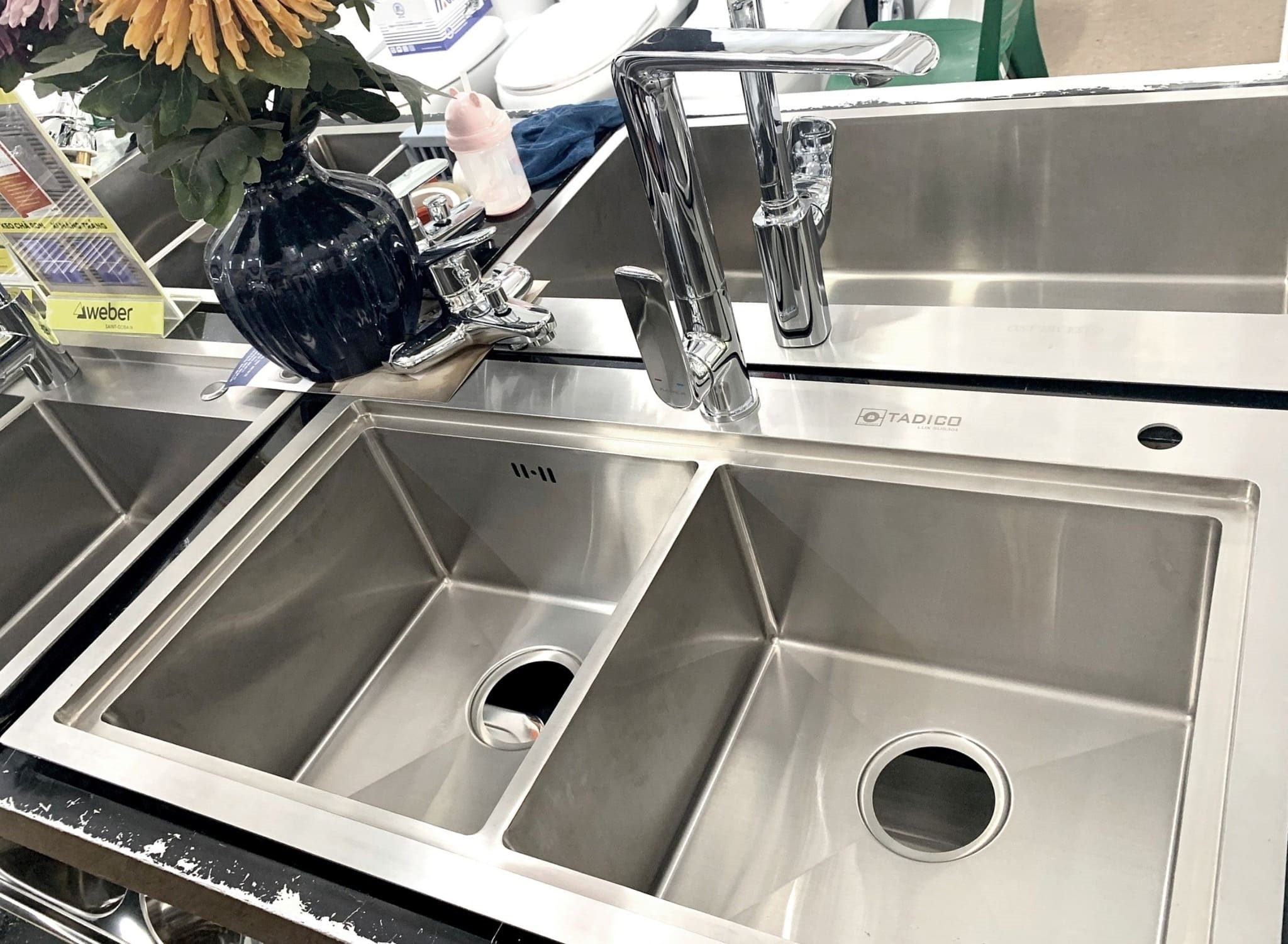 Chất liệu làm nên chậu rửa Tadico