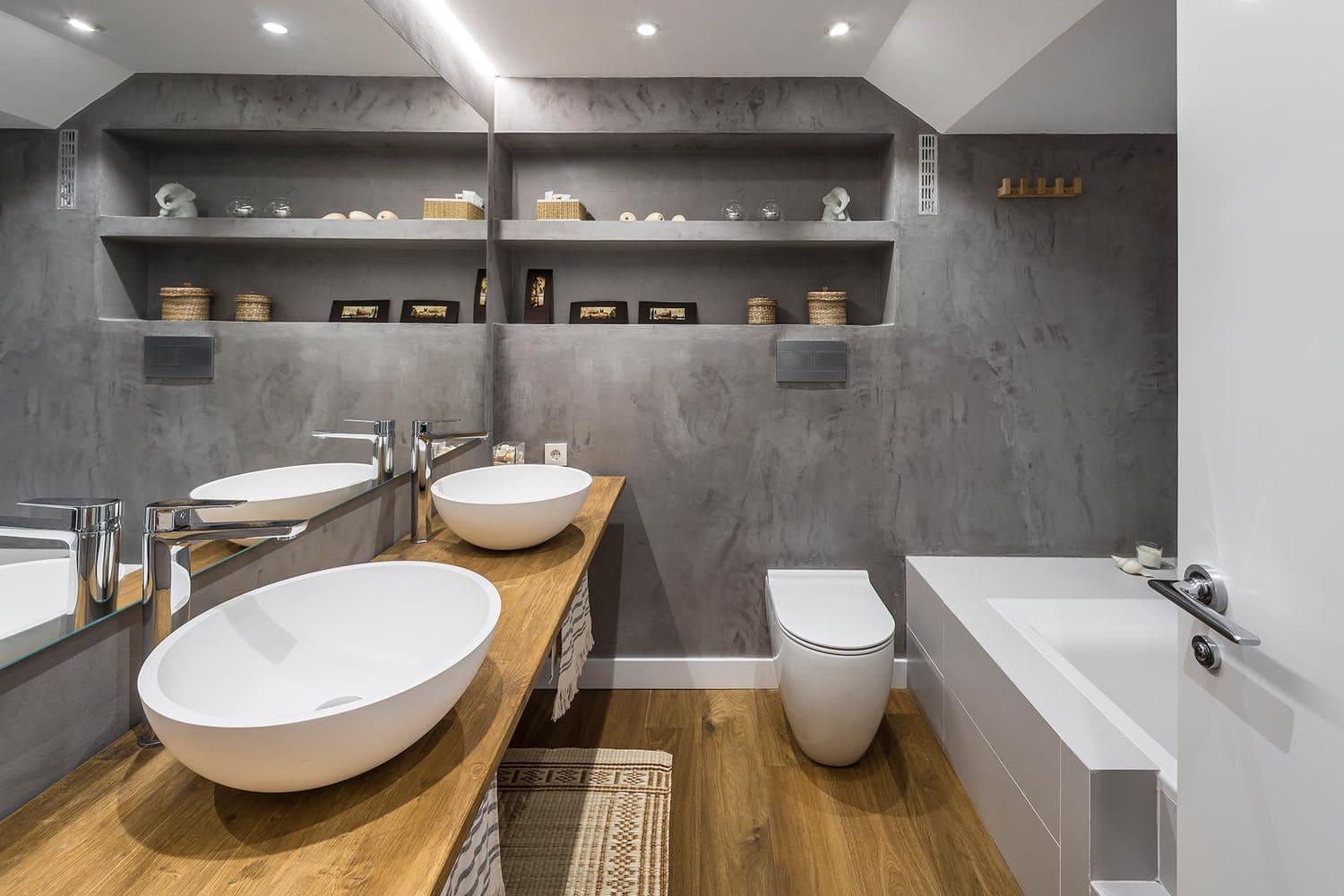 Chậu rửa mặt giá rẻ chính hãng tại Luxbath 