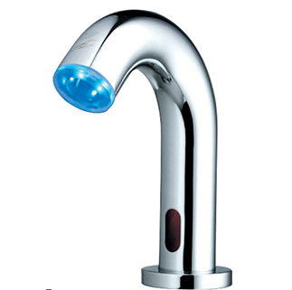 Vòi rửa mặt lavabo nóng lạnh cảm ứng COTTO CT533AC