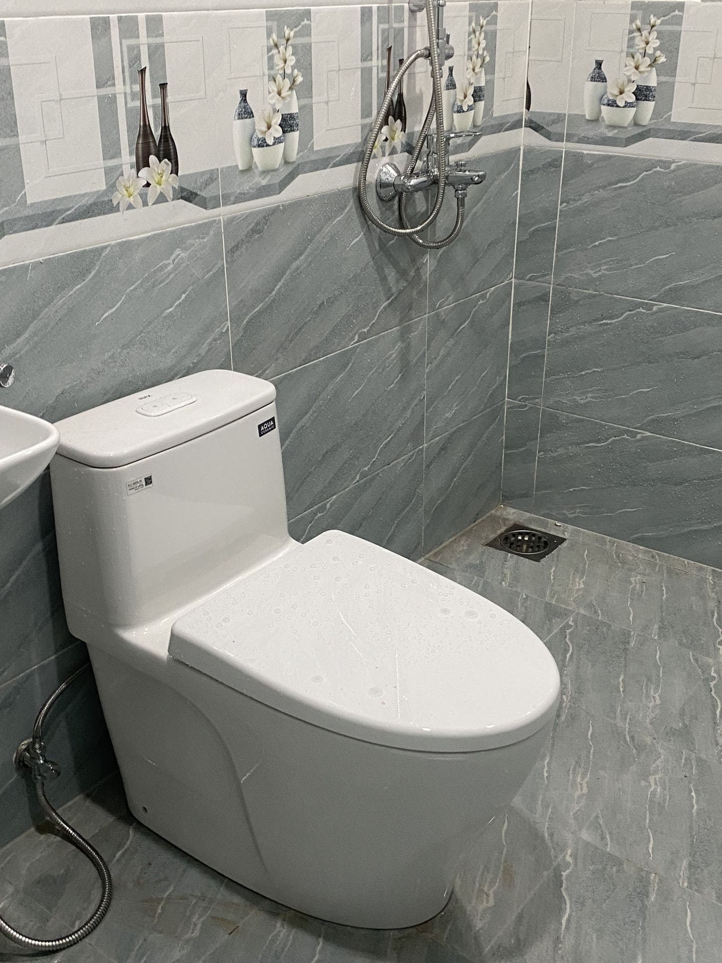 Độ bền bồn cầu Inax như thế nào?