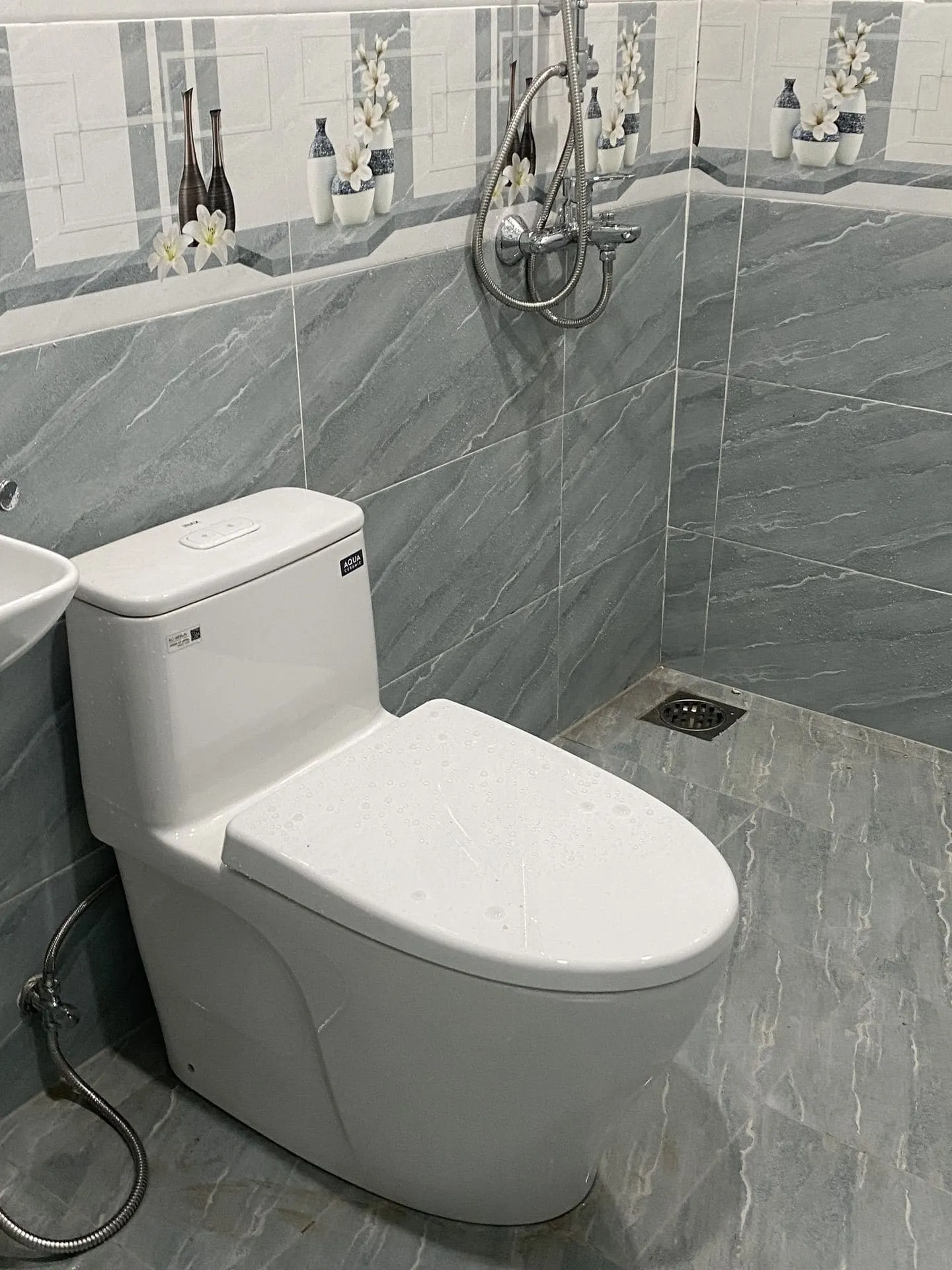 Độ bền bồn cầu Inax như thế nào?