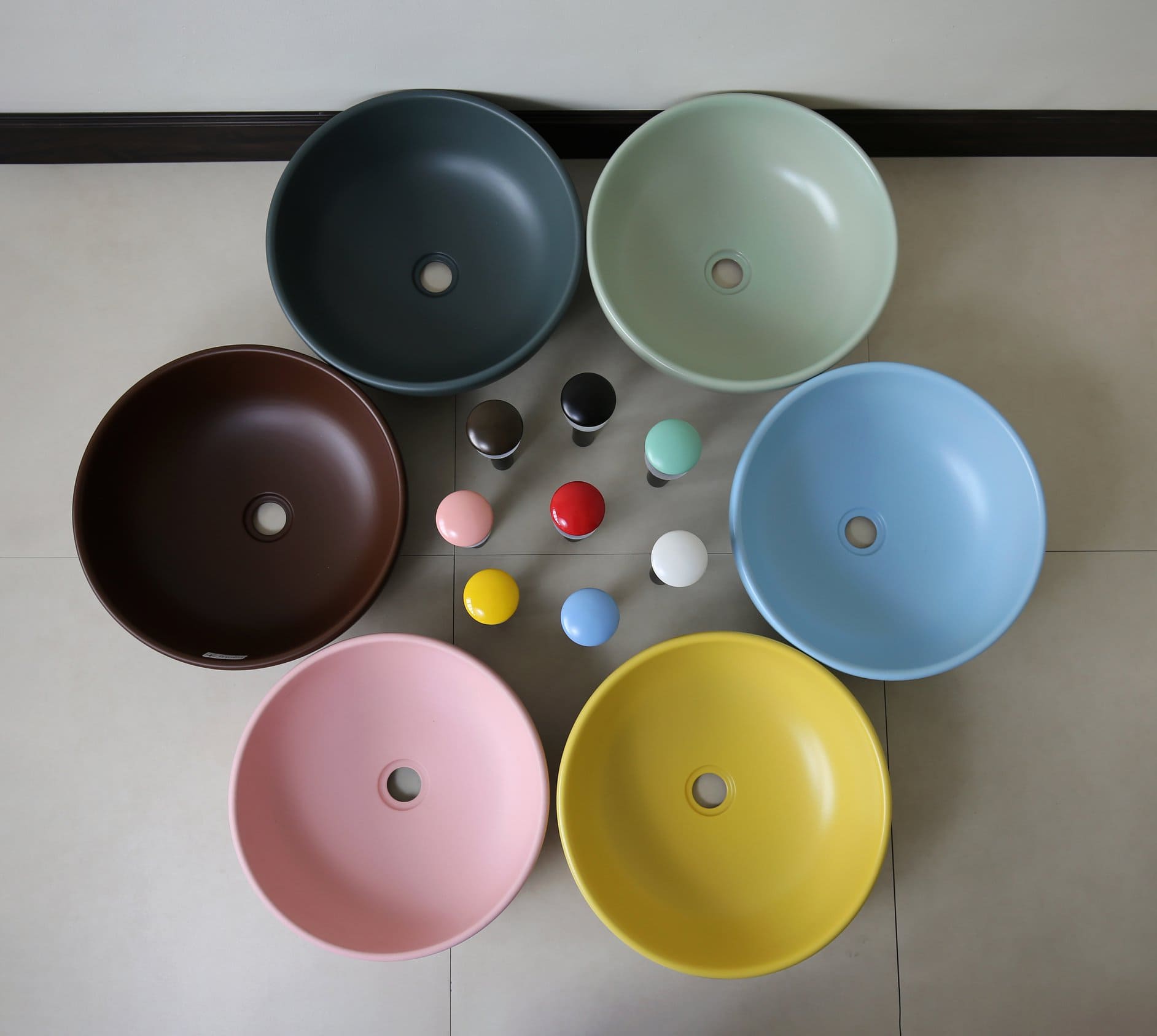 Giới thiệu về chậu sứ màu kanly