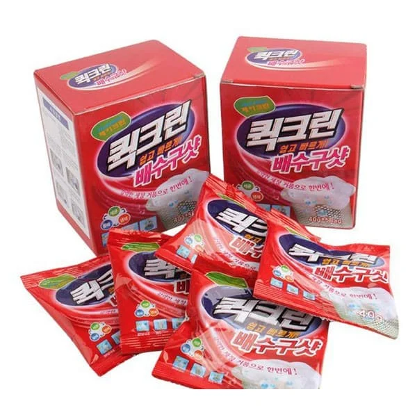 hông tắc bồn cầu bằng bột thông cống Bột thông cống có tác dụng làm mềm và phân hủy các chất thải hữu cơ, giúp nước dễ dàng trôi xuống phía dưới. Do vậy mà khi nghi ngờ bồn cầu bị tắc do vụn thức ăn, bã trà, vỏ trứng hoặc các chất thải hữu cơ khác, các bạn hãy áp dụng cách này để thông nghẹt cầu cống nhanh chóng, hiệu quả.