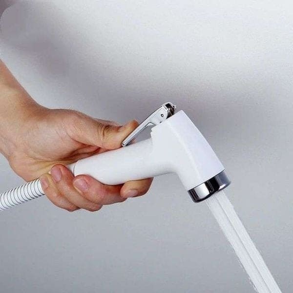 Khi nào nên sủ dụng vòi xịt nhựa