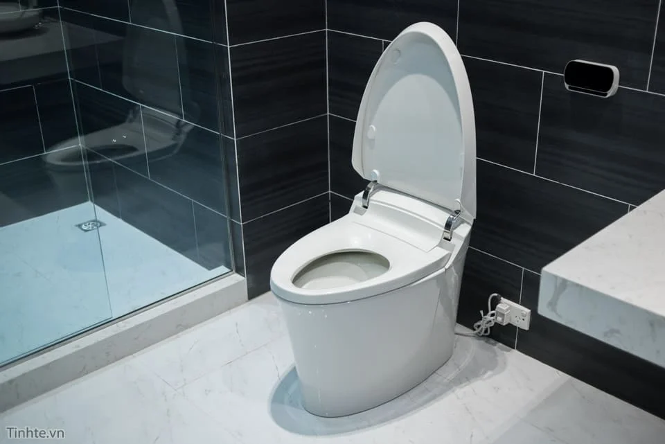 Bồn cầu điện tử Kohler 