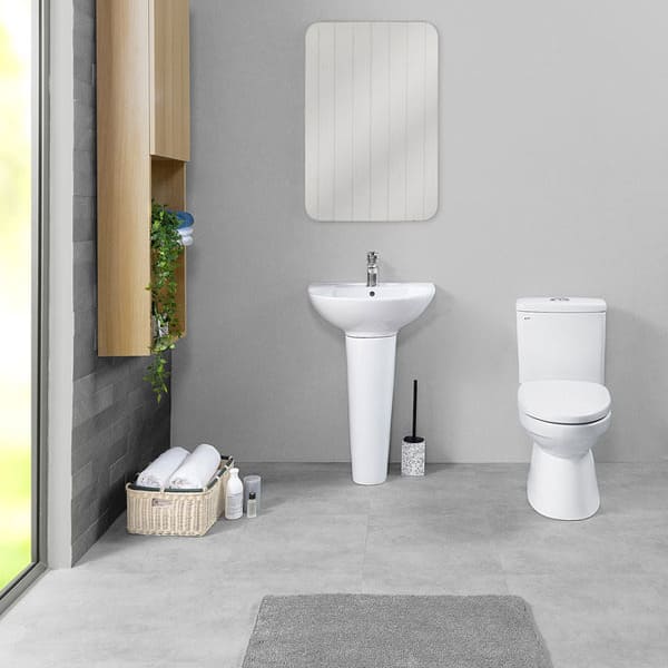 Lưa chọn bồn cầu không quan tâm đến các tiện ích kèm theo