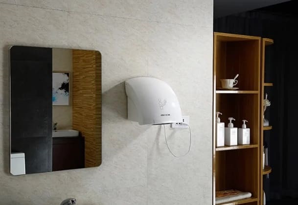 Mẹo chọn và sử dụng hiệu quả máy sấy tay Miken