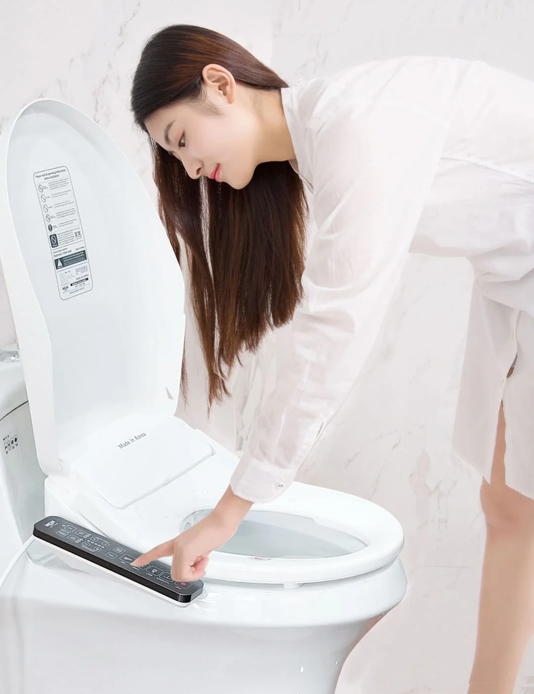 Nắp bồn cầu điện tử Inax