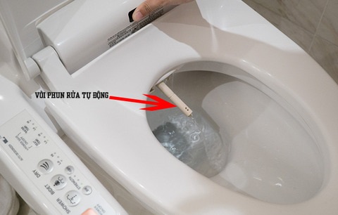 Nắp rửa thông minh INAX – chăm sóc như spa tại gia