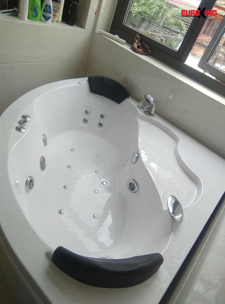 Bồn tắm MASSAGE Euroking EU–6601