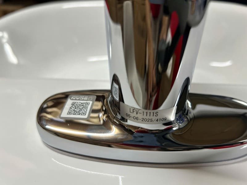 QR code trong sen vời Inax