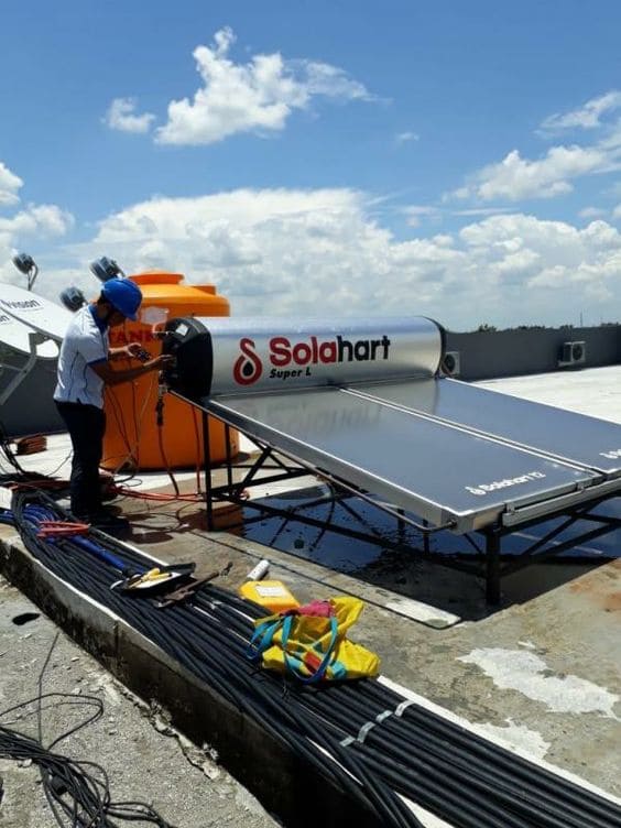 Solahart năng lượng mặt trười chính hãng 