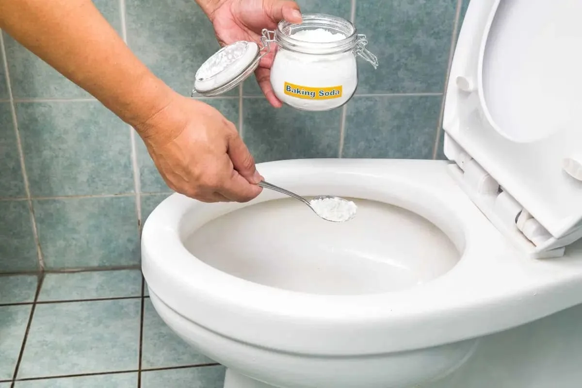 Sử dụng hóa chất thông tắc