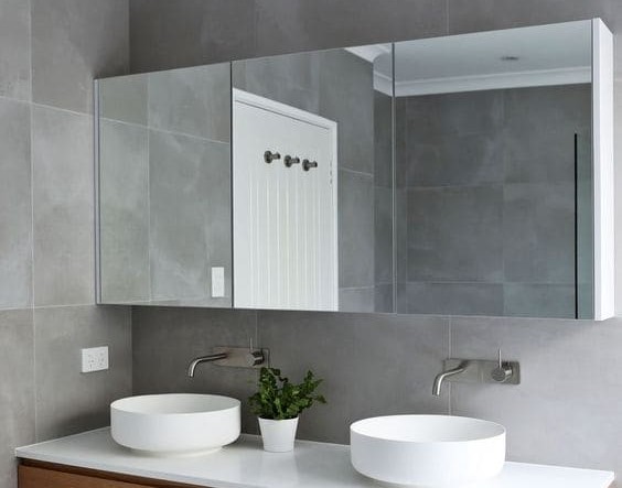 Tủ gương sang trọng