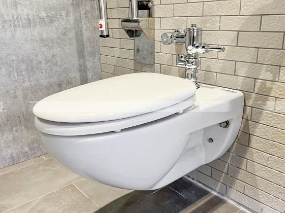  Ưu điểm nổi bật của bồn cầu treo tường