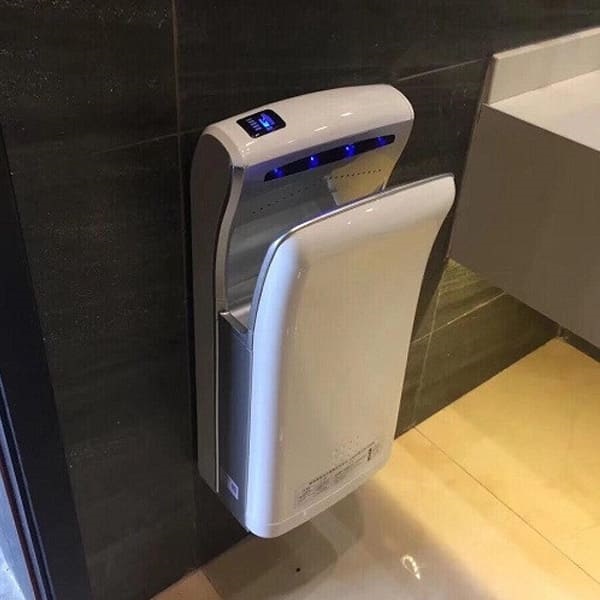 Ưu điểm nổi bật của máy sấy tay không chổi than