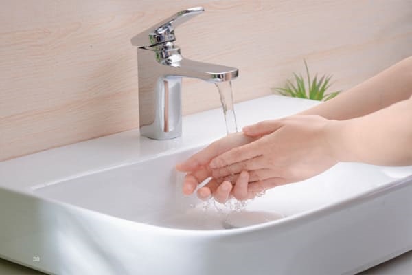 Ưu điểm vượt trội từ chất liệu cấu tạo của vòi INAX