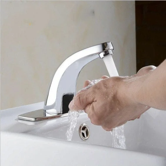 Vòi nước cảm ứng  Inax 
