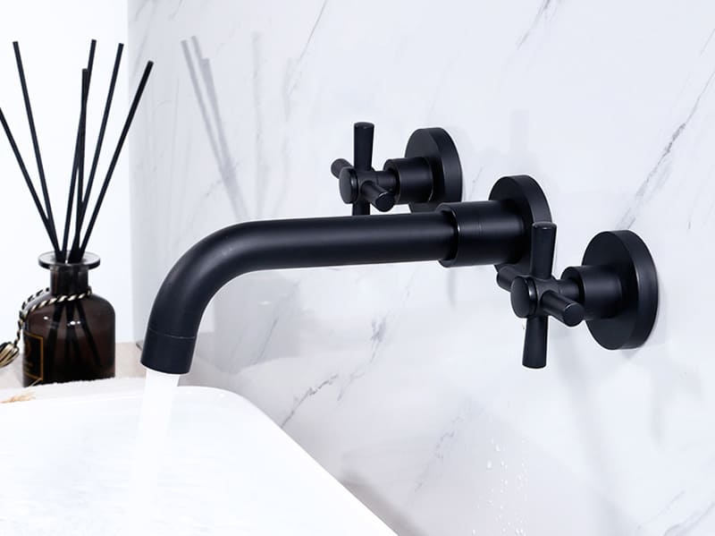 Vòi chậu gắn tường giá rẻ tại luxbath