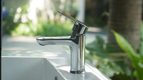 Vòi chậu nóng lạnh Inax LFV-1402S-R