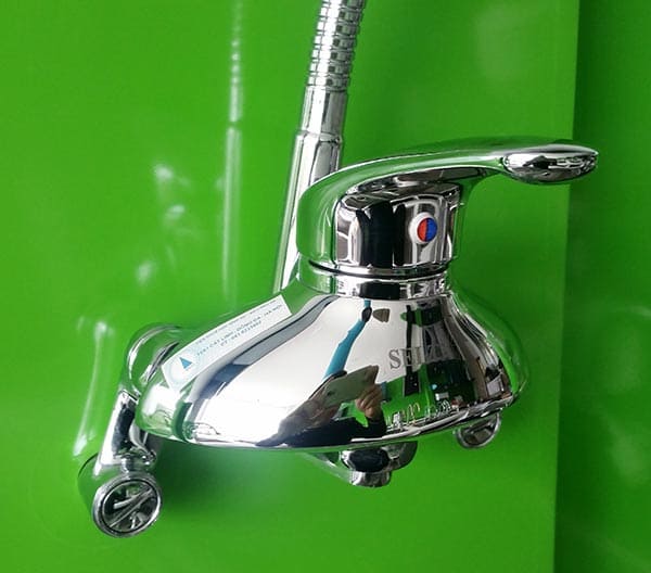 Vòi Chậu Nóng Lạnh Dugi DG1036