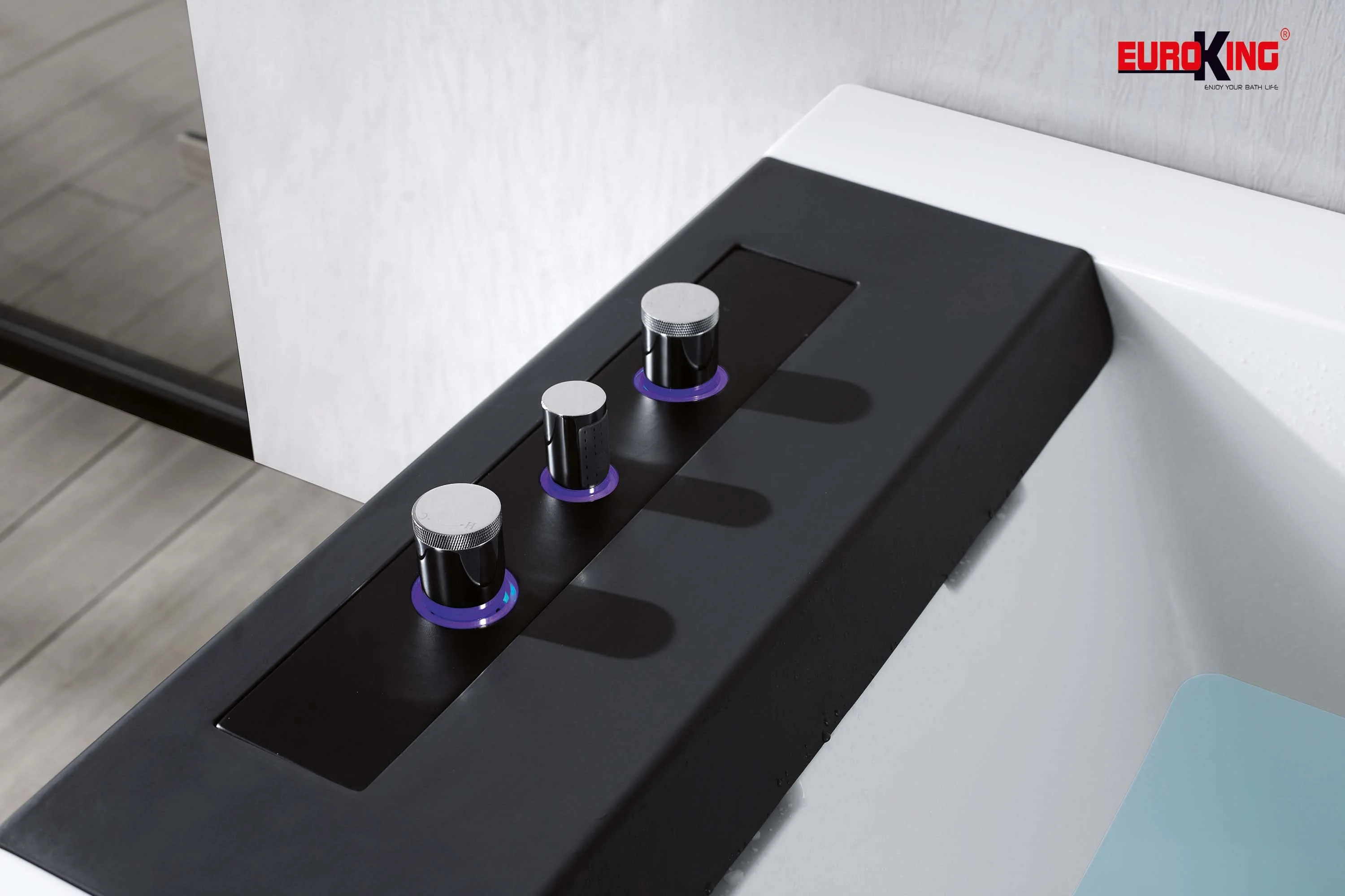 Bồn tắm MASSAGE Euroking EU–1108B
