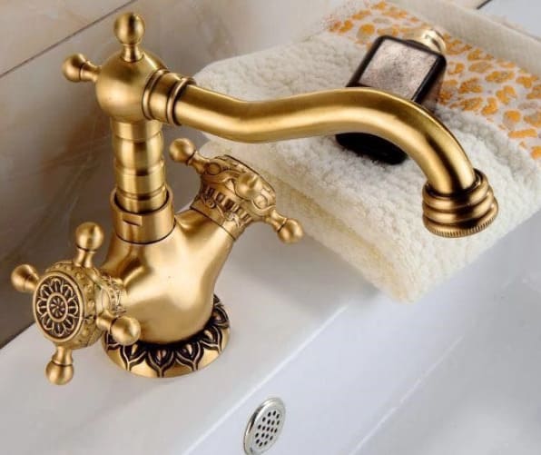 Vòi tân cổ điển là gì