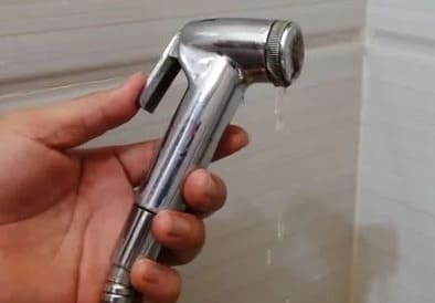 Vòi xịt không ra nước 