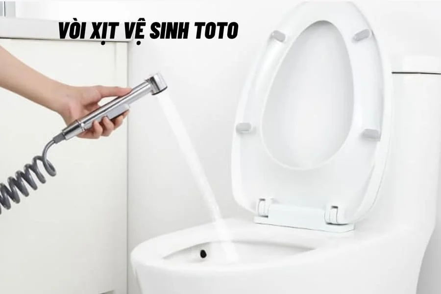 vòi xịt vệ sinh toto có ưu điểm gi nổi bật