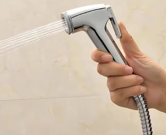Vòi xịt vệ sinh 